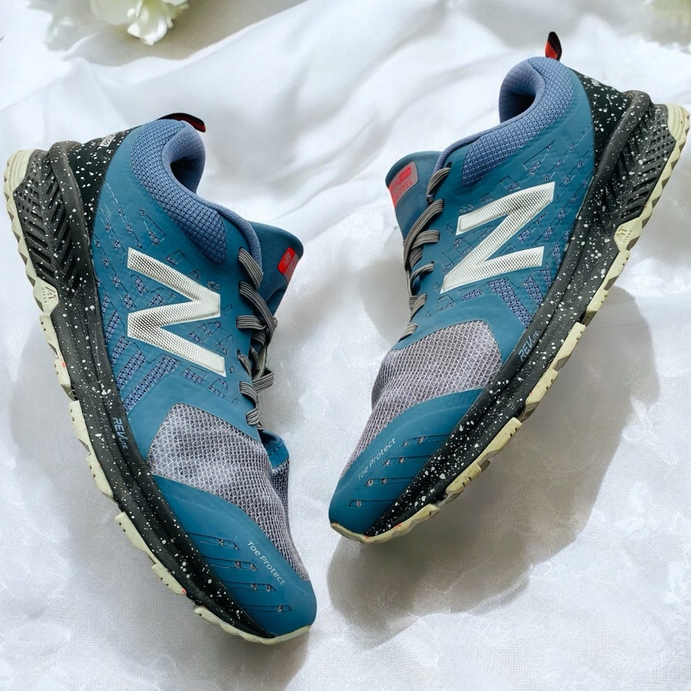 New Balance Nitrel V1 FuelCore Blue/Black Outdoor‎ Athletic Trail Shoes Size 9.5